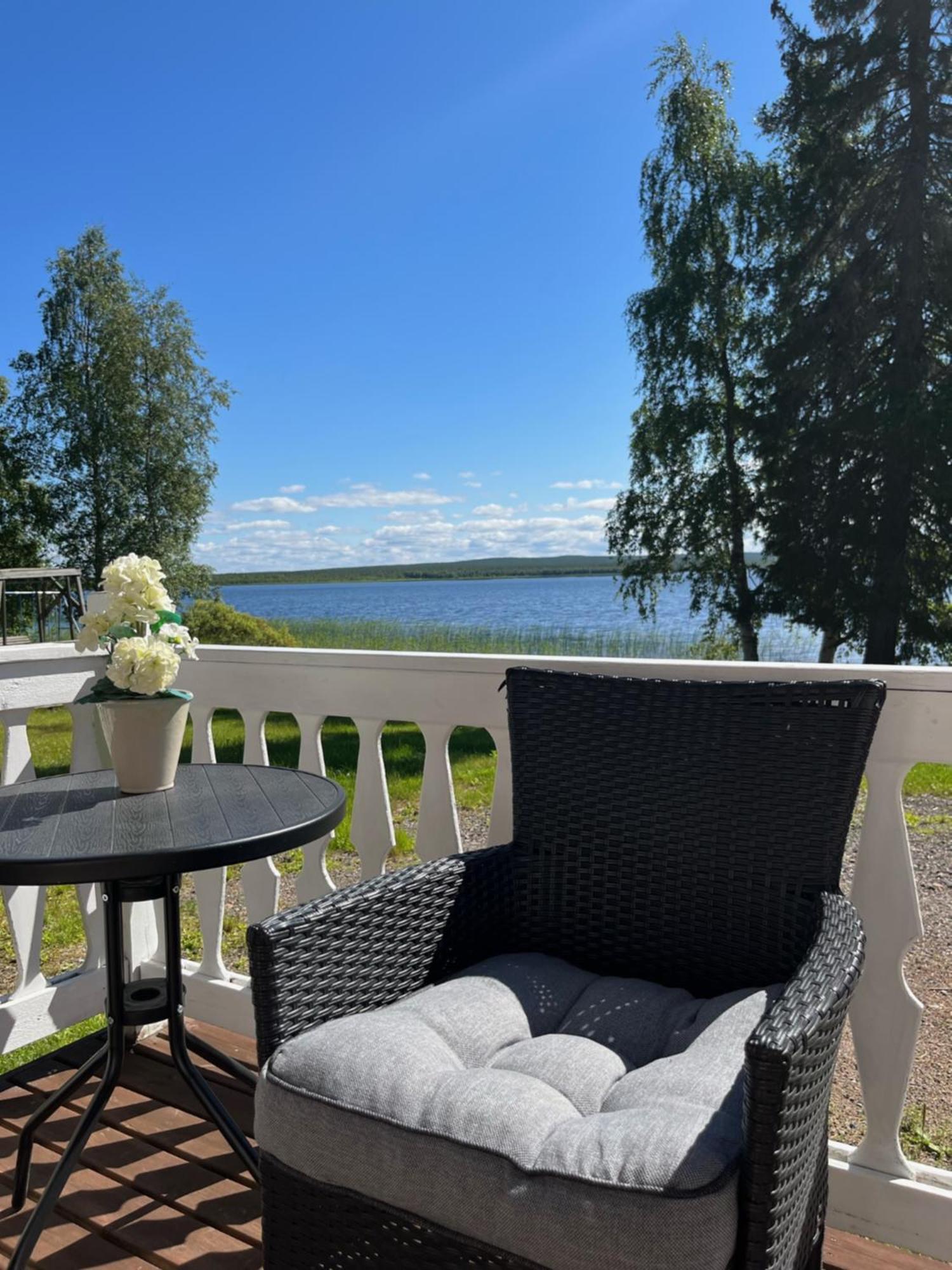 Ahosen Lomamoekit Villa Vikajärvi Buitenkant foto